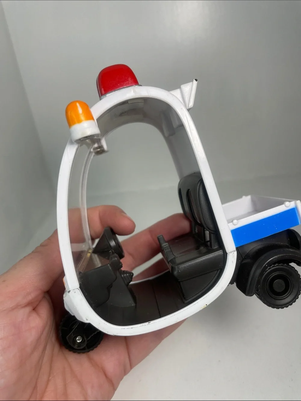 Disney Zootopia Officer Hopps Meter Maid Vehicle by Tomy
